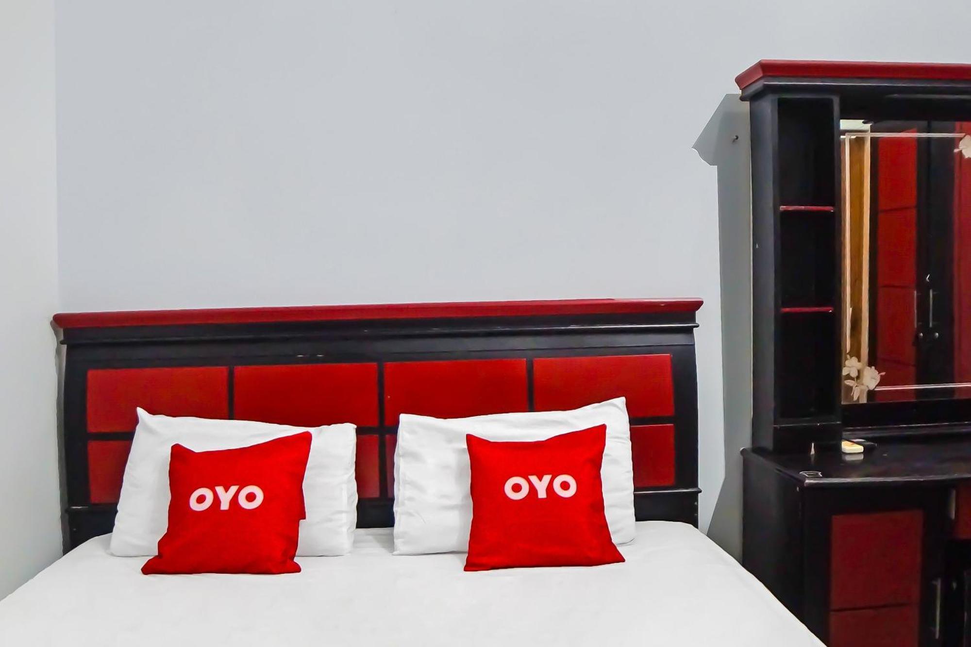 Oyo 92384 Vip 2*