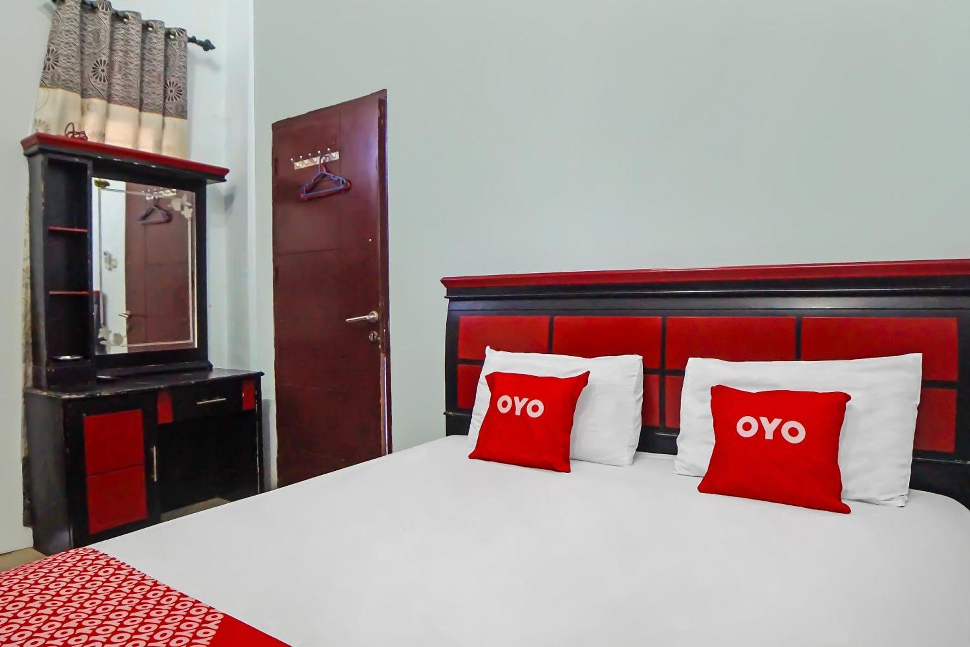 Oyo 92384 Vip 2*